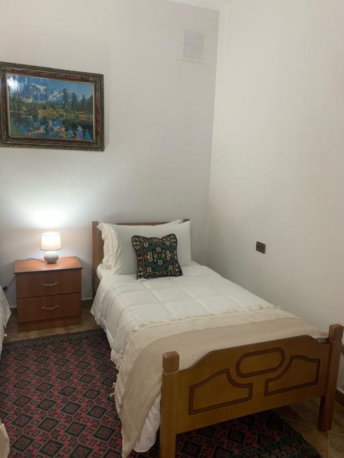Vila Demaj! Free Parking Berat Exterior photo